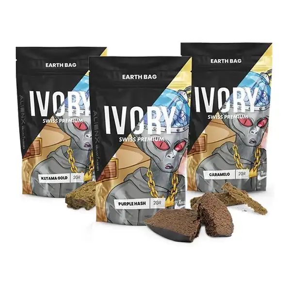 Ivory Swiss CBD est la boutique historique du groupe Phytocann, lancée en 2017 : fleurs indoor, trim, résines, concentrés à plus de 90 % de CBD et huiles full spectrum. Une adresse pour ceux qui veulent un catalogue resserré, des prix lisibles au gramme et la livraison offerte dès 40 € d'achat.